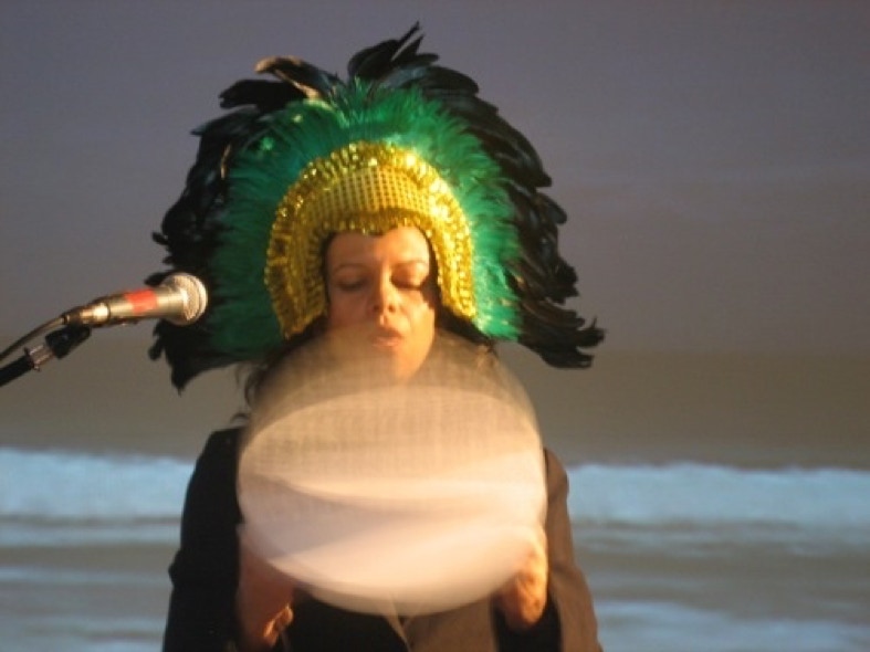 Vanessa Ramos-Velasquez. DIGITAL ANTHROPOPHAGY AND THE ANTHROPOPHAGIC  RE-MANIFESTO FOR THE DIGITAL AGE. Emergeandsee Festival